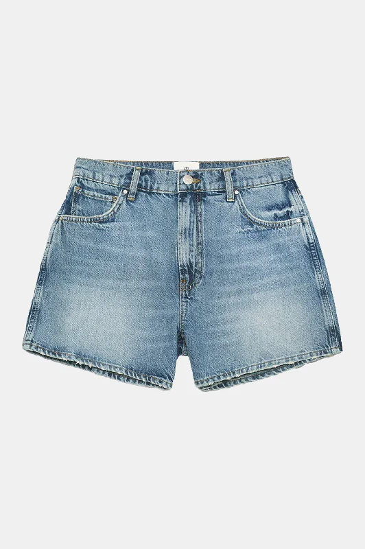 Seamless shorts – Shorts with minimal or no visible seams for a smooth, sleek look.Seamless shorts – Shorts with minimal or no visible seams for a smooth, sleek look.Dalton Denim Short in Pacific Blue Seamless shorts – Shorts with minimal or no visible seams for a smooth, sleek look.Seamless shorts – Shorts with minimal or no visible seams for a smooth, sleek look.Dalton Denim Short in Pacific Blue