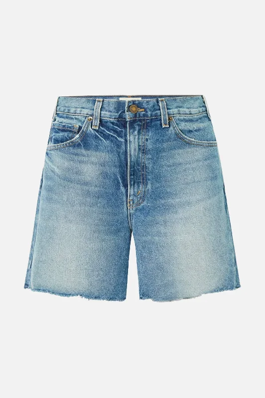 Linen shorts – Lightweight and breathable shorts made from linen, ideal for hot weather.Linen shorts – Lightweight and breathable shorts made from linen, ideal for hot weather.Yoann Denim Short in Classic Wash Linen shorts – Lightweight and breathable shorts made from linen, ideal for hot weather.Linen shorts – Lightweight and breathable shorts made from linen, ideal for hot weather.Yoann Denim Short in Classic Wash