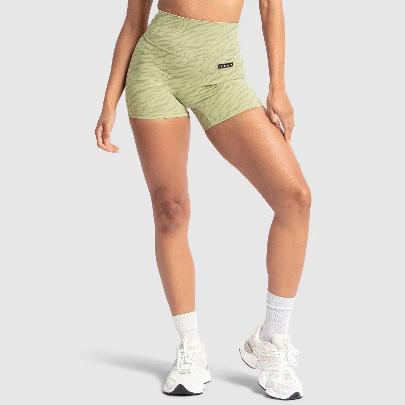 Plaid shorts – Shorts with a checkered pattern, typically in bright or earthy tones for a fun, preppy look.Plaid shorts – Shorts with a checkered pattern, typically in bright or earthy tones for a fun, preppy look.MotionSoft Shorts - Olive Zebra