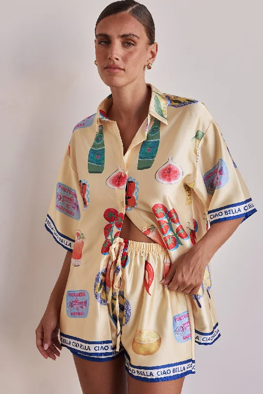 Skort – A hybrid of shorts and a skirt, with a skirt overlay at the front for a feminine touch.Skort – A hybrid of shorts and a skirt, with a skirt overlay at the front for a feminine touch.Pellegrino Set (Yellow) Skort – A hybrid of shorts and a skirt, with a skirt overlay at the front for a feminine touch.Skort – A hybrid of shorts and a skirt, with a skirt overlay at the front for a feminine touch.Pellegrino Set (Yellow)