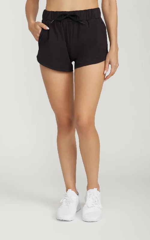 Boyfriend shorts – Relaxed, loose-fit shorts with a slightly longer inseam, often rolled up at the hem for a casual appearance.Boyfriend shorts – Relaxed, loose-fit shorts with a slightly longer inseam, often rolled up at the hem for a casual appearance.Active Short High-Rise - Black Boyfriend shorts – Relaxed, loose-fit shorts with a slightly longer inseam, often rolled up at the hem for a casual appearance.Boyfriend shorts – Relaxed, loose-fit shorts with a slightly longer inseam, often rolled up at the hem for a casual appearance.Active Short High-Rise - Black