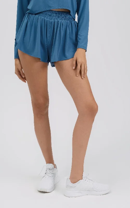 Tye-dye shorts – Shorts with a colorful, spiral tie-dye pattern, perfect for a retro or festival vibe.Tye-dye shorts – Shorts with a colorful, spiral tie-dye pattern, perfect for a retro or festival vibe.Free Flow High-Rise Short with Inside Biker Shorts - Stellar Blue Tye-dye shorts – Shorts with a colorful, spiral tie-dye pattern, perfect for a retro or festival vibe.Tye-dye shorts – Shorts with a colorful, spiral tie-dye pattern, perfect for a retro or festival vibe.Free Flow High-Rise Short with Inside Biker Shorts - Stellar Blue