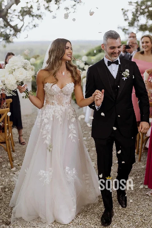 Peplum dress – Dress with a flared ruffle or extra fabric at the waist, adding volume and shaping to the lower half.Peplum dress – Dress with a flared ruffle or extra fabric at the waist, adding volume and shaping to the lower half.A line Sweetheart Lace Appliques Bohemian Wedding Dress Bridal Gown QW2267 Peplum dress – Dress with a flared ruffle or extra fabric at the waist, adding volume and shaping to the lower half.Peplum dress – Dress with a flared ruffle or extra fabric at the waist, adding volume and shaping to the lower half.A line Sweetheart Lace Appliques Bohemian Wedding Dress Bridal Gown QW2267
