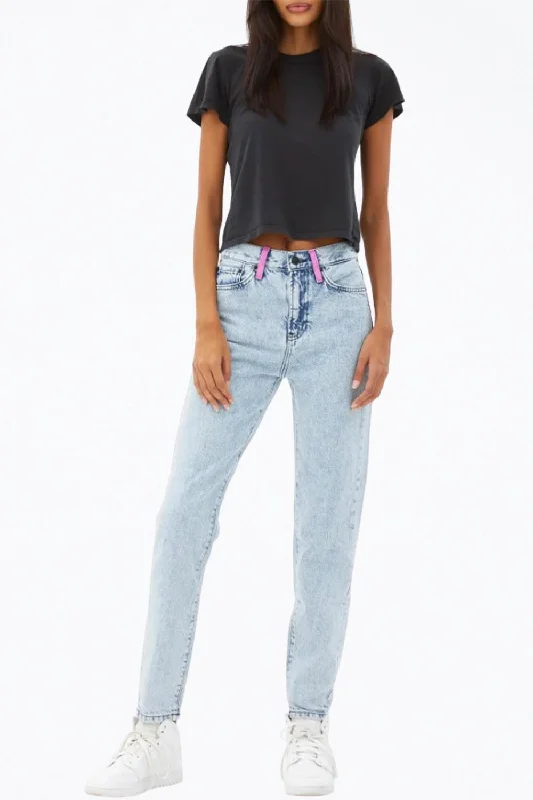 Bootcut trousers – Slightly flared at the bottom, designed to accommodate boots underneath.Bootcut trousers – Slightly flared at the bottom, designed to accommodate boots underneath.Bootcut trousers – Slightly flared at the bottom, designed to accommodate boots underneath.Hand-Painted High-Rise Tapered Jeans In Light Blue Bootcut trousers – Slightly flared at the bottom, designed to accommodate boots underneath.Bootcut trousers – Slightly flared at the bottom, designed to accommodate boots underneath.Bootcut trousers – Slightly flared at the bottom, designed to accommodate boots underneath.Hand-Painted High-Rise Tapered Jeans In Light Blue