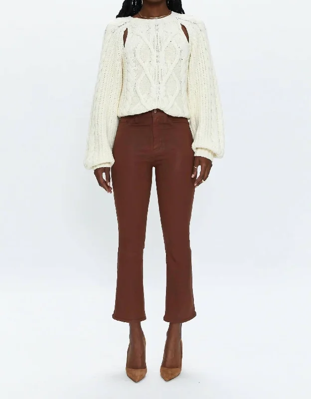 Booty-lifting trousers – Trousers designed with specific stitching or structure to enhance the shape of the rear.Booty-lifting trousers – Trousers designed with specific stitching or structure to enhance the shape of the rear.Booty-lifting trousers – Trousers designed with specific stitching or structure to enhance the shape of the rear.Lennon High Rise Crop Boot In Coated Saddle Booty-lifting trousers – Trousers designed with specific stitching or structure to enhance the shape of the rear.Booty-lifting trousers – Trousers designed with specific stitching or structure to enhance the shape of the rear.Booty-lifting trousers – Trousers designed with specific stitching or structure to enhance the shape of the rear.Lennon High Rise Crop Boot In Coated Saddle