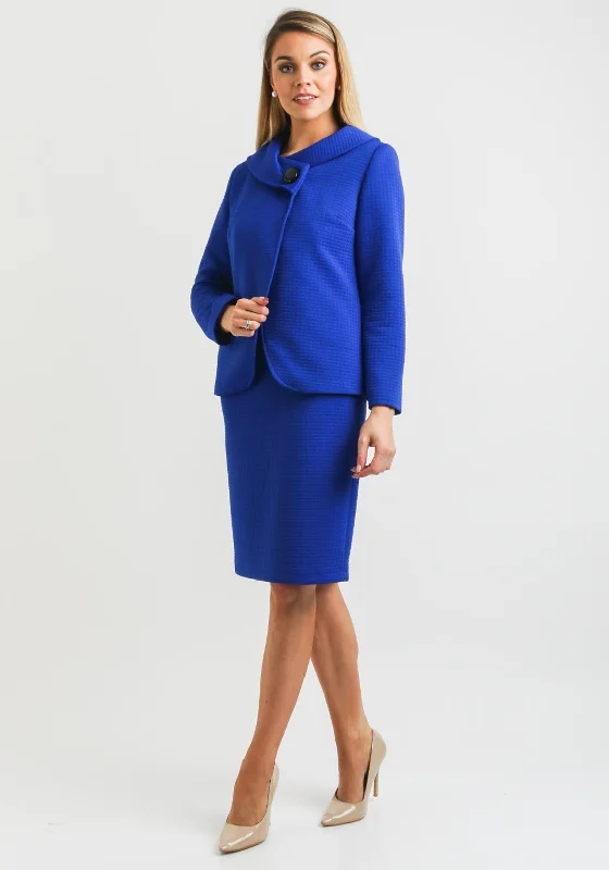 Halterneck dress – Dress with straps that tie around the neck, leaving the shoulders and back exposed.Halterneck dress – Dress with straps that tie around the neck, leaving the shoulders and back exposed.Lizabella Embossed Jersey Jacket, Royal Blue Halterneck dress – Dress with straps that tie around the neck, leaving the shoulders and back exposed.Halterneck dress – Dress with straps that tie around the neck, leaving the shoulders and back exposed.Lizabella Embossed Jersey Jacket, Royal Blue