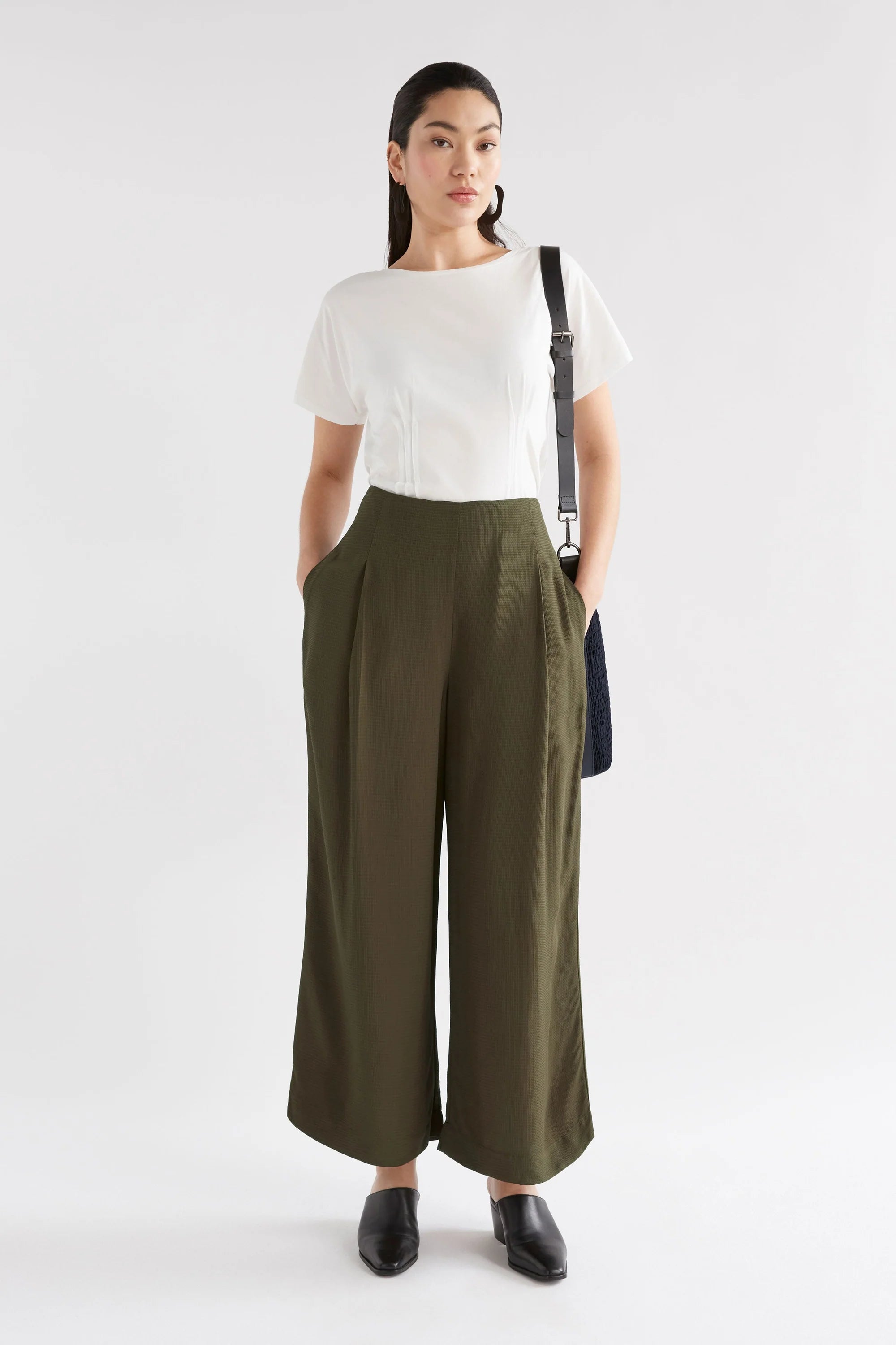 Checkered trousers – Trousers with a plaid or checkered pattern, adding a bold touch to your wardrobe.Checkered trousers – Trousers with a plaid or checkered pattern, adding a bold touch to your wardrobe.Checkered trousers – Trousers with a plaid or checkered pattern, adding a bold touch to your wardrobe.Parq Pant Checkered trousers – Trousers with a plaid or checkered pattern, adding a bold touch to your wardrobe.Checkered trousers – Trousers with a plaid or checkered pattern, adding a bold touch to your wardrobe.Checkered trousers – Trousers with a plaid or checkered pattern, adding a bold touch to your wardrobe.Parq Pant