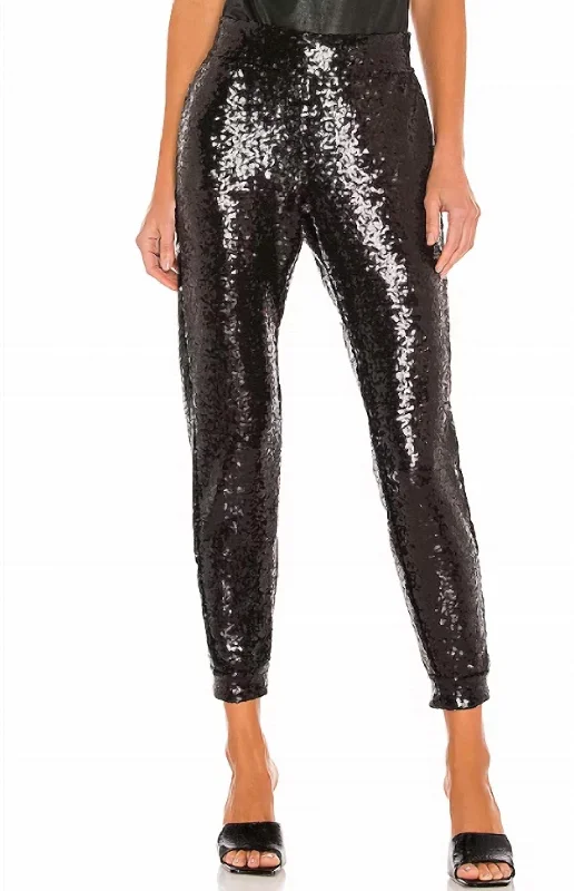 Cropped trousers – Trousers that are shortened to a length above the ankle.Cropped trousers – Trousers that are shortened to a length above the ankle.Cropped trousers – Trousers that are shortened to a length above the ankle.Sequin Jogger In Black Cropped trousers – Trousers that are shortened to a length above the ankle.Cropped trousers – Trousers that are shortened to a length above the ankle.Cropped trousers – Trousers that are shortened to a length above the ankle.Sequin Jogger In Black