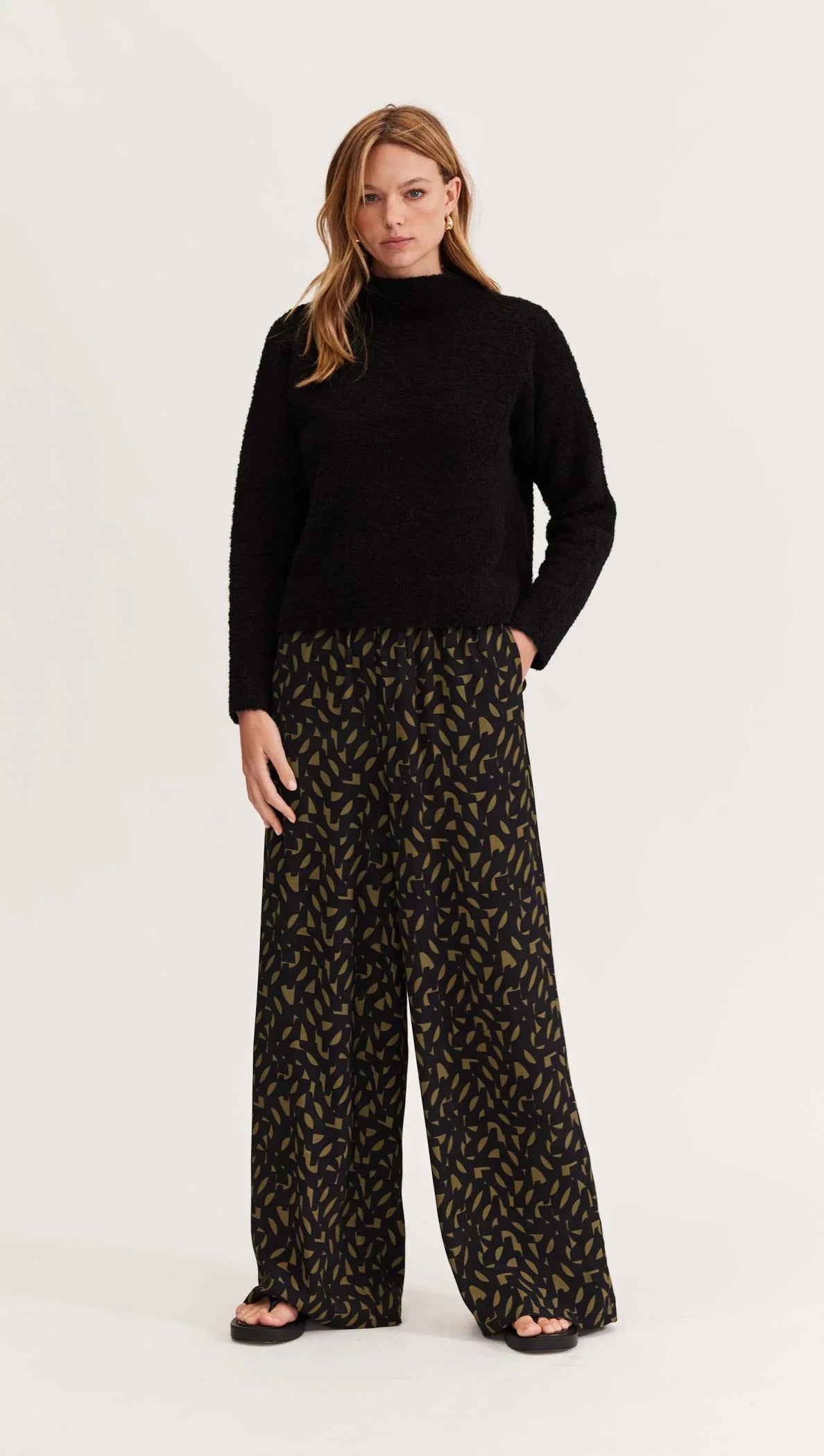 Houndstooth trousers – Trousers featuring the distinctive houndstooth pattern, typically in black and white or muted tones.Houndstooth trousers – Trousers featuring the distinctive houndstooth pattern, typically in black and white or muted tones.Houndstooth trousers – Trousers featuring the distinctive houndstooth pattern, typically in black and white or muted tones.Zadie Wide Leg Pants Houndstooth trousers – Trousers featuring the distinctive houndstooth pattern, typically in black and white or muted tones.Houndstooth trousers – Trousers featuring the distinctive houndstooth pattern, typically in black and white or muted tones.Houndstooth trousers – Trousers featuring the distinctive houndstooth pattern, typically in black and white or muted tones.Zadie Wide Leg Pants