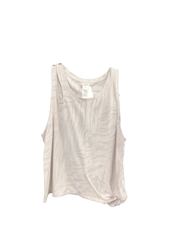Belted vest – Vest with an attached belt to cinch at the waistBelted vest – Vest with an attached belt to cinch at the waistAthletic Tank Top By Joy Lab Size: L Belted vest – Vest with an attached belt to cinch at the waistBelted vest – Vest with an attached belt to cinch at the waistAthletic Tank Top By Joy Lab Size: L