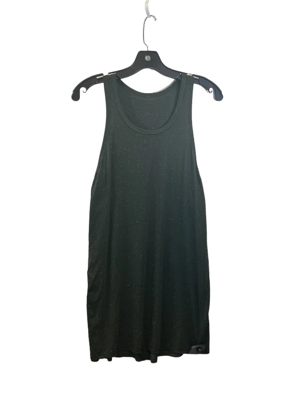 V-neck vest – Vest with a V-shaped neckline for a flattering fitV-neck vest – Vest with a V-shaped neckline for a flattering fitAthletic Tank Top By Lululemon Size: M V-neck vest – Vest with a V-shaped neckline for a flattering fitV-neck vest – Vest with a V-shaped neckline for a flattering fitAthletic Tank Top By Lululemon Size: M