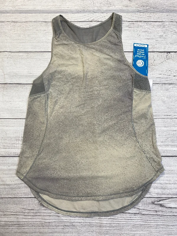 Faux fur vest – Vest made with faux fur for a luxurious, warm lookFaux fur vest – Vest made with faux fur for a luxurious, warm lookAthletic Tank Top By Lululemon Size: S Faux fur vest – Vest made with faux fur for a luxurious, warm lookFaux fur vest – Vest made with faux fur for a luxurious, warm lookAthletic Tank Top By Lululemon Size: S