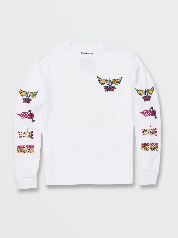 Fitted – Snug, form-fitting styleFitted – Snug, form-fitting styleLittle Boys Caiden Long Sleeve Tee - White Fitted – Snug, form-fitting styleFitted – Snug, form-fitting styleLittle Boys Caiden Long Sleeve Tee - White