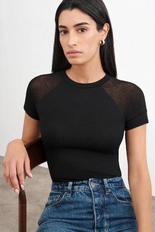 Long sleeve – Full-length sleeve, great for layeringLong sleeve – Full-length sleeve, great for layeringHarling Tee Long sleeve – Full-length sleeve, great for layeringLong sleeve – Full-length sleeve, great for layeringHarling Tee