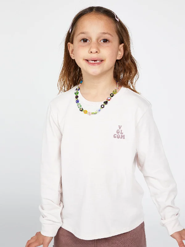 Crew neck – Classic round necklineCrew neck – Classic round necklineGirls Made From Stoke Long Sleeve Tee - Ash Crew neck – Classic round necklineCrew neck – Classic round necklineGirls Made From Stoke Long Sleeve Tee - Ash