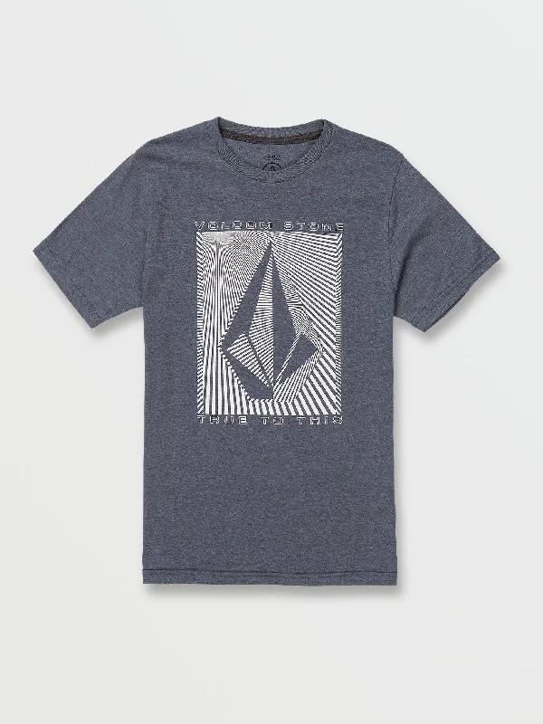 Vented hem – Slits or small openings at the bottom of the T-shirt for a relaxed fitVented hem – Slits or small openings at the bottom of the T-shirt for a relaxed fitBig Boys Op Box Short Sleeve Tee - Dark Slate Heather