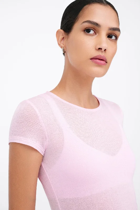Oversized – Loose, relaxed fit, often with dropped shouldersOversized – Loose, relaxed fit, often with dropped shouldersSara Tee Oversized – Loose, relaxed fit, often with dropped shouldersOversized – Loose, relaxed fit, often with dropped shouldersSara Tee