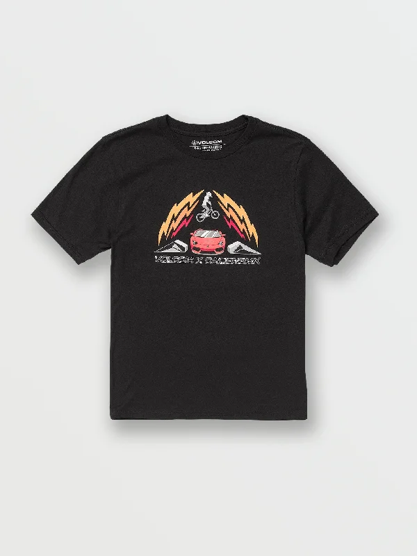 Ruffled – T-shirt with frills or ruffles at the sleeves or hemRuffled – T-shirt with frills or ruffles at the sleeves or hemLittle Boys Sender Short Sleeve Tee - Black Ruffled – T-shirt with frills or ruffles at the sleeves or hemRuffled – T-shirt with frills or ruffles at the sleeves or hemLittle Boys Sender Short Sleeve Tee - Black