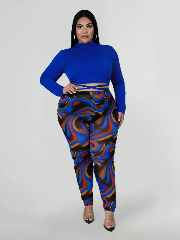 Boxy – Loose, straight cut with no shapingBoxy – Loose, straight cut with no shapingSexy Tie Back Tee & Graphic Print Pants Set Boxy – Loose, straight cut with no shapingBoxy – Loose, straight cut with no shapingSexy Tie Back Tee & Graphic Print Pants Set