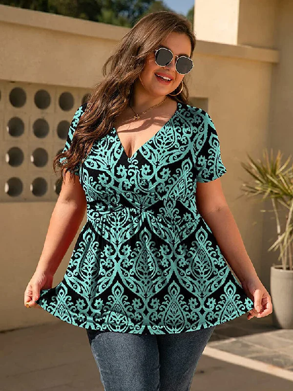 Ruffled – T-shirt with frills or ruffles at the sleeves or hemRuffled – T-shirt with frills or ruffles at the sleeves or hemPlus Floral Crisscross V-Neck Ruched Ruffle Tee Ruffled – T-shirt with frills or ruffles at the sleeves or hemRuffled – T-shirt with frills or ruffles at the sleeves or hemPlus Floral Crisscross V-Neck Ruched Ruffle Tee
