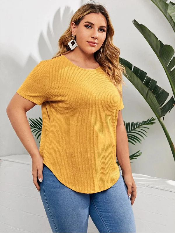 Pima cotton – Soft, high-quality cotton for a luxurious feelPima cotton – Soft, high-quality cotton for a luxurious feelPlus Plain Button Placket Back Curved Hem Tee Pima cotton – Soft, high-quality cotton for a luxurious feelPima cotton – Soft, high-quality cotton for a luxurious feelPlus Plain Button Placket Back Curved Hem Tee