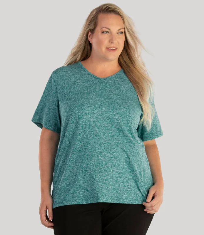 Knit – Soft and stretchy fabric with a knitted textureKnit – Soft and stretchy fabric with a knitted textureSoftWik V-Neck Tee Knit – Soft and stretchy fabric with a knitted textureKnit – Soft and stretchy fabric with a knitted textureSoftWik V-Neck Tee