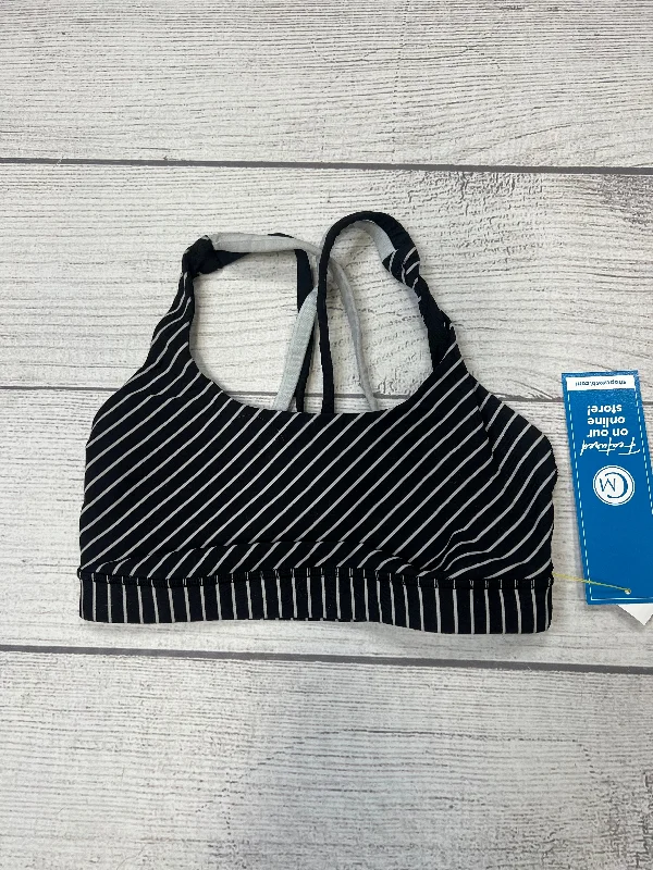 V-neck sports bra – Sports bra with a V-shaped neckline for a flattering and comfortable fit.V-neck sports bra – Sports bra with a V-shaped neckline for a flattering and comfortable fit.Black Athletic Bra Lululemon, Size S V-neck sports bra – Sports bra with a V-shaped neckline for a flattering and comfortable fit.V-neck sports bra – Sports bra with a V-shaped neckline for a flattering and comfortable fit.Black Athletic Bra Lululemon, Size S