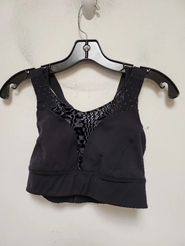 Underwired sports bra – Sports bra with underwire for added support and structure.Underwired sports bra – Sports bra with underwire for added support and structure.Black Athletic Bra Lululemon, Size Xs Underwired sports bra – Sports bra with underwire for added support and structure.Underwired sports bra – Sports bra with underwire for added support and structure.Black Athletic Bra Lululemon, Size Xs