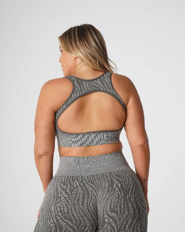 Adjustable straps sports bra – Sports bra with straps that can be adjusted for a personalized fit and comfort.Adjustable straps sports bra – Sports bra with straps that can be adjusted for a personalized fit and comfort.Khaki Green Zebra Eclipse Seamless Bra Adjustable straps sports bra – Sports bra with straps that can be adjusted for a personalized fit and comfort.Adjustable straps sports bra – Sports bra with straps that can be adjusted for a personalized fit and comfort.Khaki Green Zebra Eclipse Seamless Bra