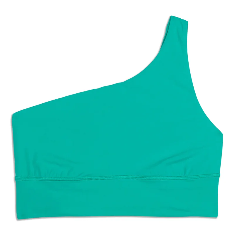 Criss-cross strap sports bra – Sports bra with straps that cross over at the back, providing extra support and a stylish look.Criss-cross strap sports bra – Sports bra with straps that cross over at the back, providing extra support and a stylish look.lululemon Align™ Asymmetrical Bra - Resale Criss-cross strap sports bra – Sports bra with straps that cross over at the back, providing extra support and a stylish look.Criss-cross strap sports bra – Sports bra with straps that cross over at the back, providing extra support and a stylish look.lululemon Align™ Asymmetrical Bra - Resale