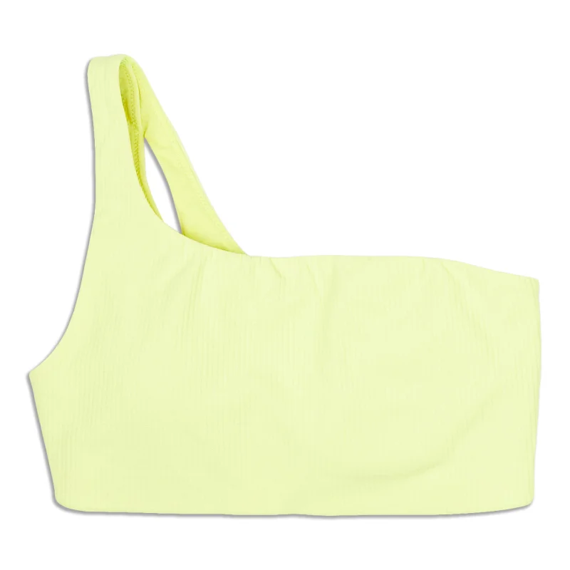 Activewear sports bra – Sports bra designed not only for performance but also for wearing as part of stylish athleisure outfits.Activewear sports bra – Sports bra designed not only for performance but also for wearing as part of stylish athleisure outfits.Ribbed Asymmetrical Yoga Bra - Resale Activewear sports bra – Sports bra designed not only for performance but also for wearing as part of stylish athleisure outfits.Activewear sports bra – Sports bra designed not only for performance but also for wearing as part of stylish athleisure outfits.Ribbed Asymmetrical Yoga Bra - Resale