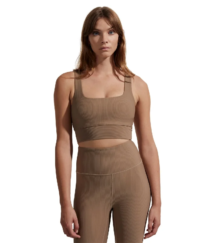 Activewear sports bra – Sports bra designed not only for performance but also for wearing as part of stylish athleisure outfits.Activewear sports bra – Sports bra designed not only for performance but also for wearing as part of stylish athleisure outfits.Varley Let's Move Rib Ryan Bra Taupe Stone Activewear sports bra – Sports bra designed not only for performance but also for wearing as part of stylish athleisure outfits.Activewear sports bra – Sports bra designed not only for performance but also for wearing as part of stylish athleisure outfits.Varley Let's Move Rib Ryan Bra Taupe Stone