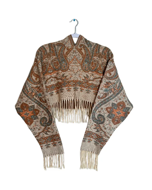 Sherpa-lined hoodie – Hoodie lined with faux sheepskin (Sherpa) for extra warmthSherpa-lined hoodie – Hoodie lined with faux sheepskin (Sherpa) for extra warmthCropped Kamaru Hoodie Sherpa-lined hoodie – Hoodie lined with faux sheepskin (Sherpa) for extra warmthSherpa-lined hoodie – Hoodie lined with faux sheepskin (Sherpa) for extra warmthCropped Kamaru Hoodie